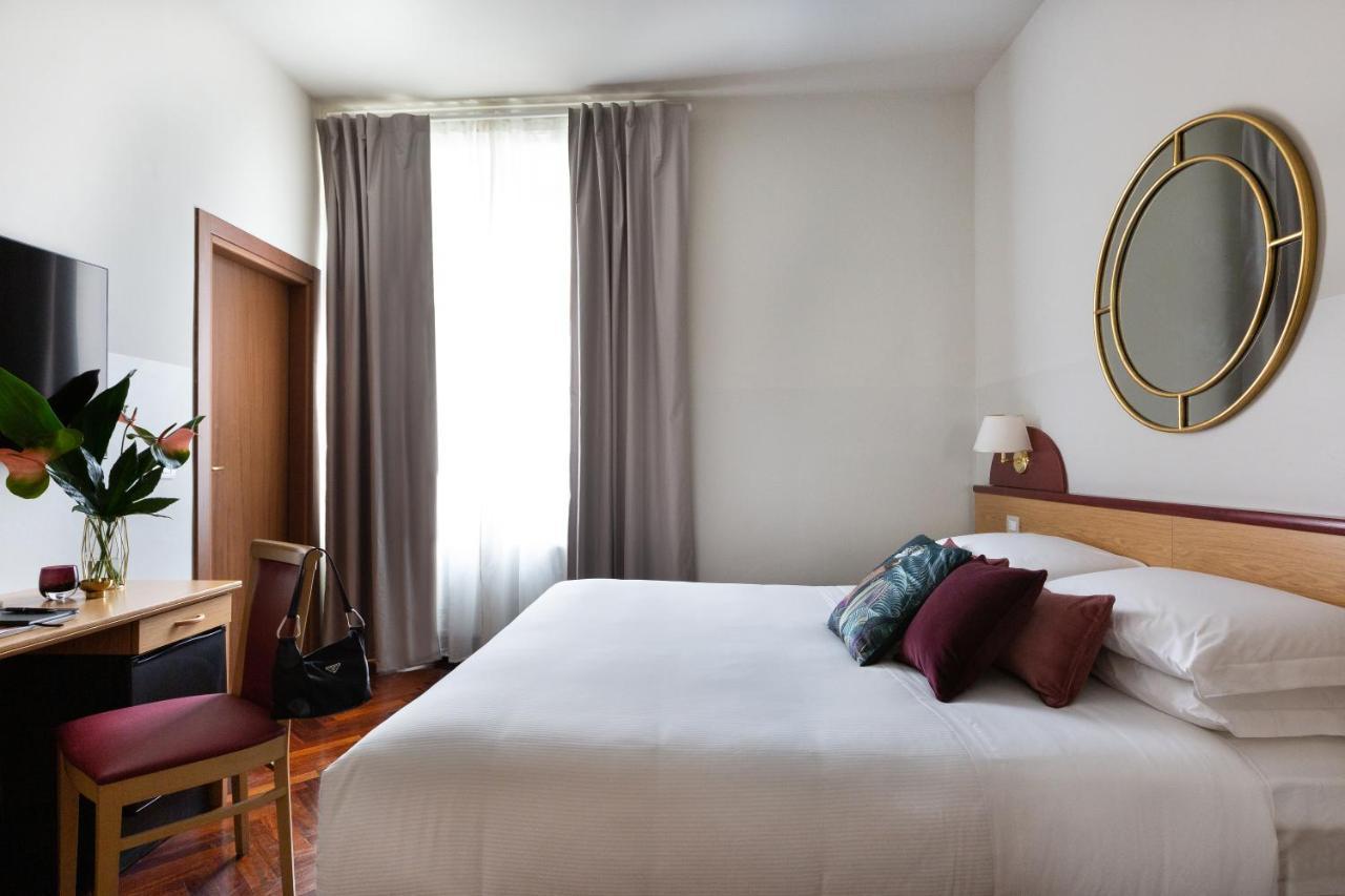 Aramis Deluxe Rooms Флоренция Экстерьер фото