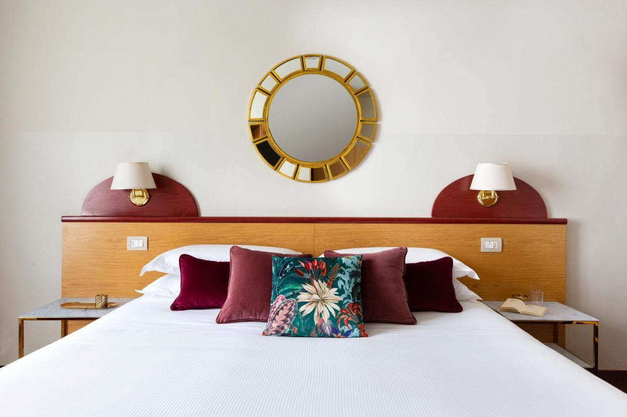 Aramis Deluxe Rooms Флоренция Экстерьер фото