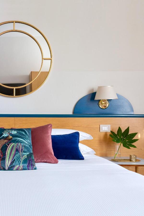 Aramis Deluxe Rooms Флоренция Экстерьер фото